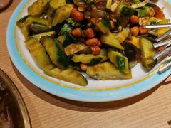 老醋六样-街角等你.大连海鲜烧烤.经典铁板海鲜串(西安路店)