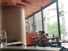 -麦当劳(郑州银基店)