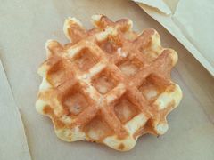 满格芝士华夫-Tims天好咖啡·贝果(融汇佳盛大厦店)