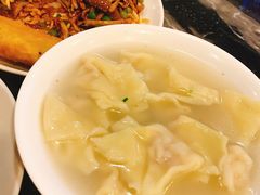 虾肉小馄饨-王家沙点心店(南京西路总店)