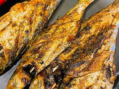 烤令吉鱼-马路边上·小海鲜烧烤(八一路店)