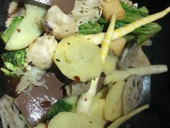 -万记麻辣烫国展总店