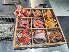 -马路牙子烧烤音乐酒馆(望京店)