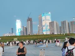 -东港音乐喷泉广场