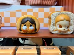 -泡泡玛特POPMART(侨福芳草地店)