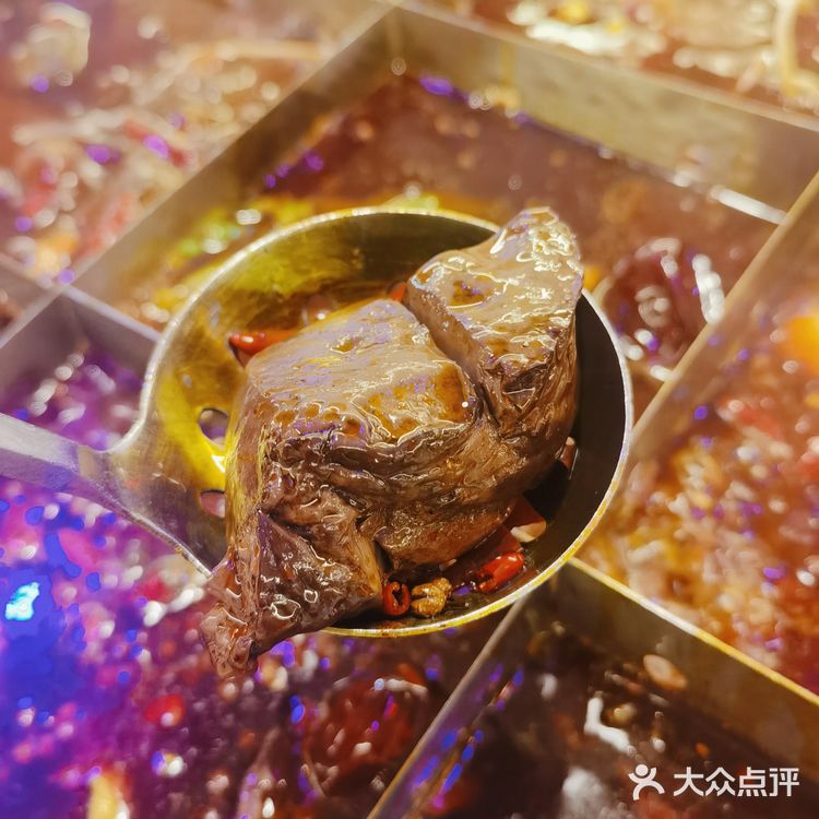 就这九宫格老火锅，谁能顶得住啊！！