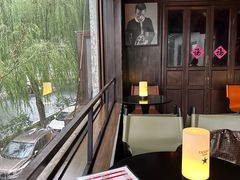 -东岸Cafe 爵士俱乐部