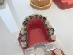 -华颜美口腔矫正·种植牙