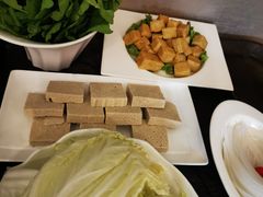 -天宜隆蘑菇宴火锅(石景山旗舰店)