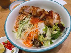 香茅烤鸡扒捞檬粉-越小品·越南餐厅(万科里店)