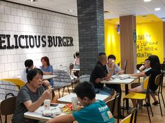 用餐区-麦当劳(开平潭江店)