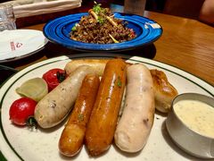 综合香肠拼盘-MR.ROCKY洛奇先生·西餐&酒吧(太古仓店)