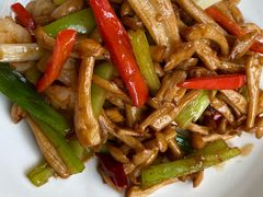 -大树餐厅(红旗街万达店)