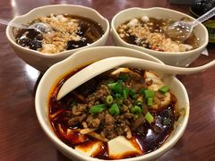 -皇城坝小吃(科华成都王府井购物中心店)