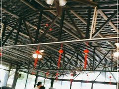 大堂-御霞苑泥烩鸡休闲农庄
