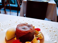 熔岩巧克力蛋糕-福楼法餐厅FLO