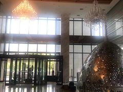 -上海虹桥西郊假日酒店