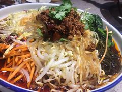 -山河屯铁锅炖(哈西站店)