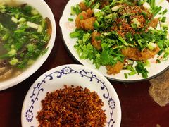 粉蒸肥肠-冯四孃跷脚牛肉·非物质文化遗产店