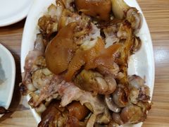 -顺溜·手工刀削面·黑金店(铜锣湾店)