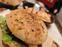 -必胜客(上地华联店)