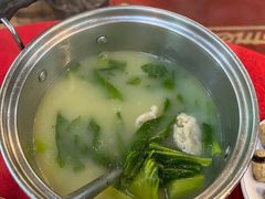 -隆都四季香饭店(碧海路店)