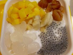 -满记甜品(优客百盛店)