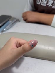 -瞧·享轻奢美甲美睫