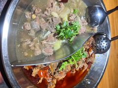 -大众跷脚牛肉馆·非遗传承单位(峨眉山店)