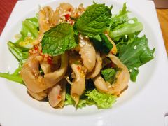 -多嘴超级肉蟹煲(杉杉国潮主题店)