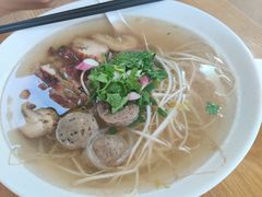 鸡扒牛丸汤粉-探越越南牛肉粉(江南西分店)