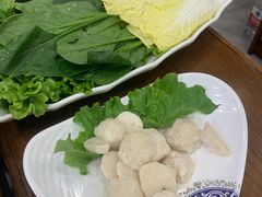 -楼外楼大刀肉传统火锅居(繁荣路店)
