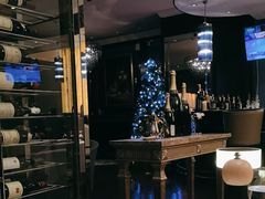-龙虾酒吧扒房(宁波香格里拉店)