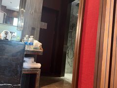 -大连金石滩绿发温泉假日酒店