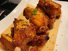 蒜香肋排-高第街56号港式餐厅·精选(世茂广场宽厚里大明湖店)