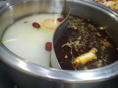 -马路边边·成都串串(翠柏路店)