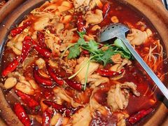 肥肠牛蛙砂锅-马头巷·食景园(苏州总店)