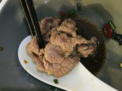 -三头牛·潮汕牛肉生蚝火锅 (夏湾店)