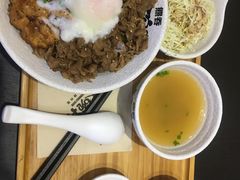 -熊吞·大碗丼烧肉饭(清江浦区万达店)