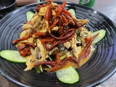 -陈老斯呼尔嗨吃烧烤(科巷店)