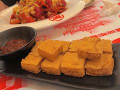 -肥肥虾庄·金牌油焖大虾(汉口城市广场店)