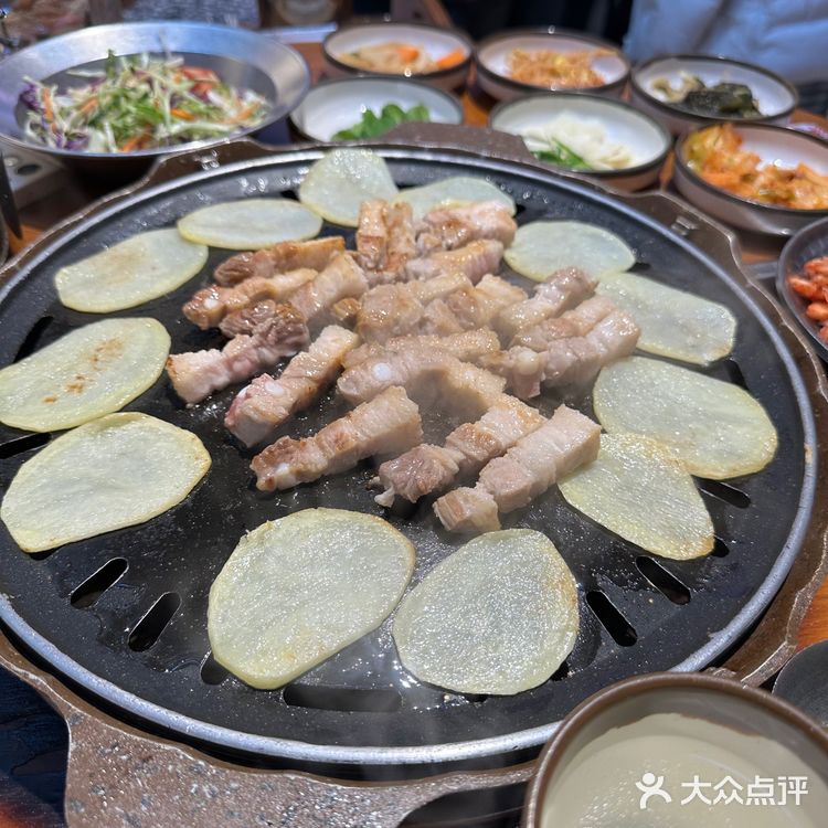 [吐]好吃到口水止不住的烤肉。蟹酱拌饭！