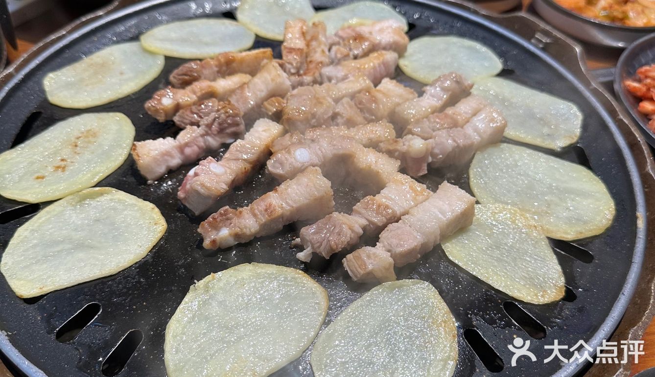 [吐]好吃到口水止不住的烤肉。蟹酱拌饭！