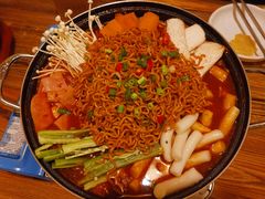 -百年石锅饭·朝鲜族传统民餐