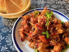 -八两八金·莱芜特色炒鸡(市南漳浦路店)