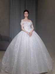 -Lady  Jane高端婚纱礼服馆