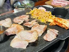 -Dombe豚(黑猪肉街店)
