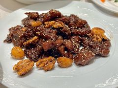 黑椒蒜子牛肉粒-大铁勺新津菜(熙悦汇店)