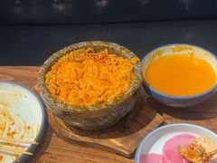 -明洞阿姨·韩式酱蟹烤肉·创意料理(三元桥店)