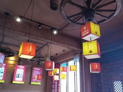 -阿婆情腊排骨火锅(金虹路店)